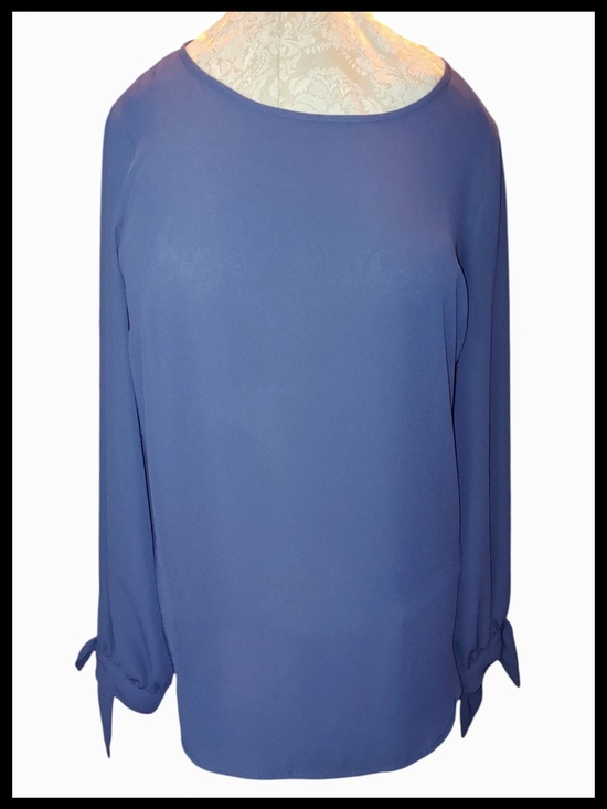 Tops - Lightweight Semi-sheer Blue Long-Sleeve Tie Cuff Blouse